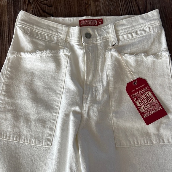Lucky Legend NWT Women’s White Wide Leg Jeans Size 10 - Picture 2 of 5